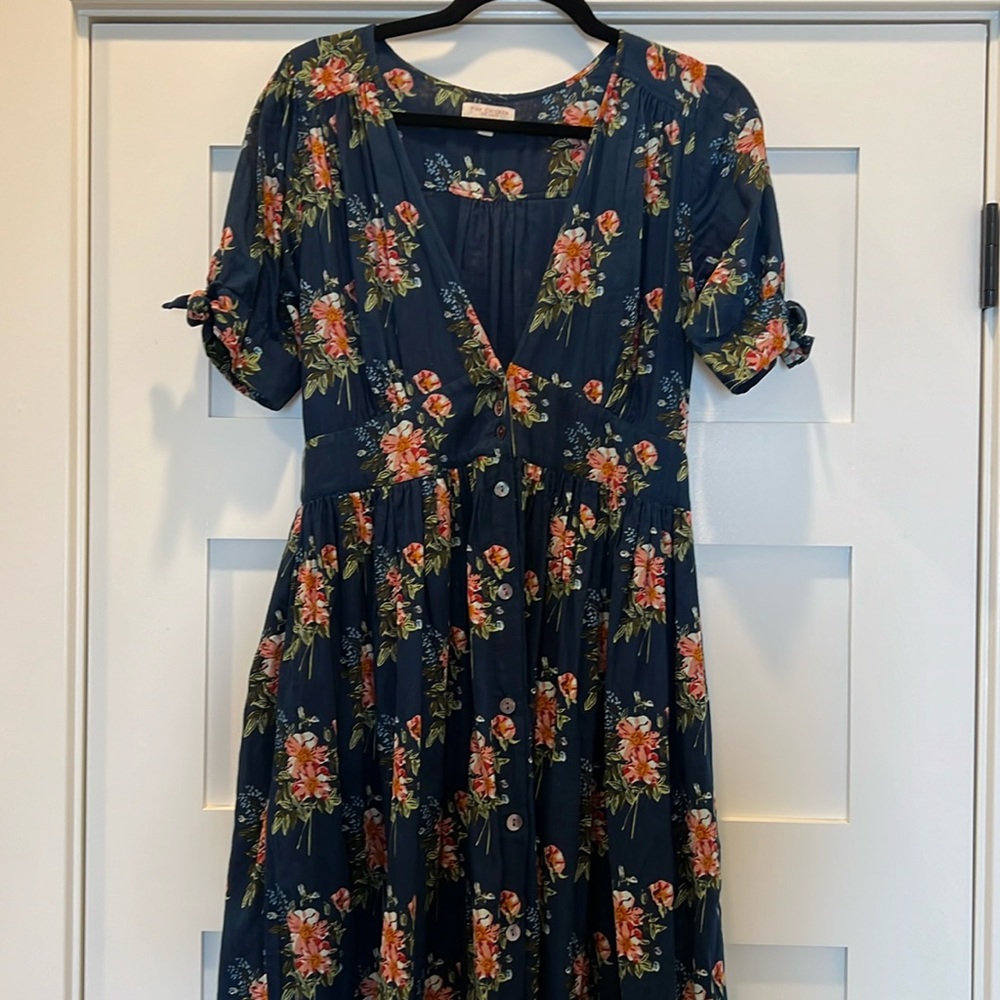 Pink chicken womens dress size small